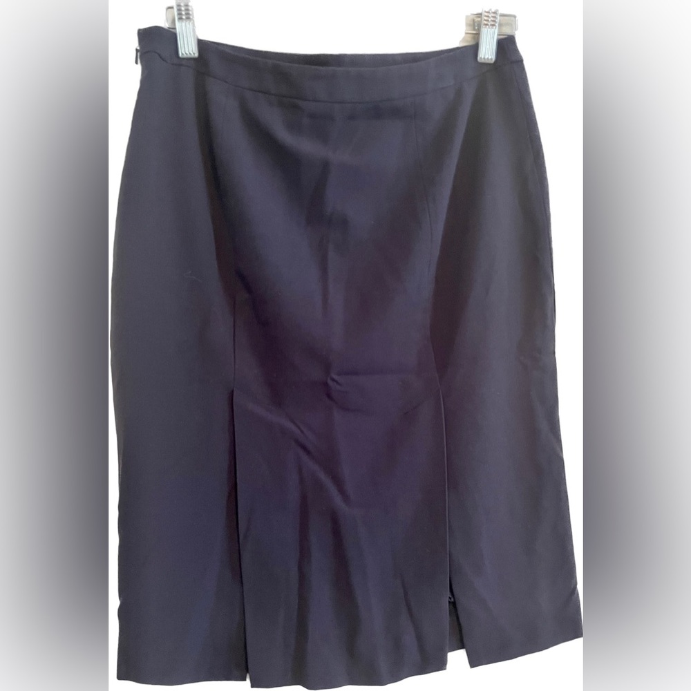BCBGMaxazria Navy Pencil Skirt, size 6